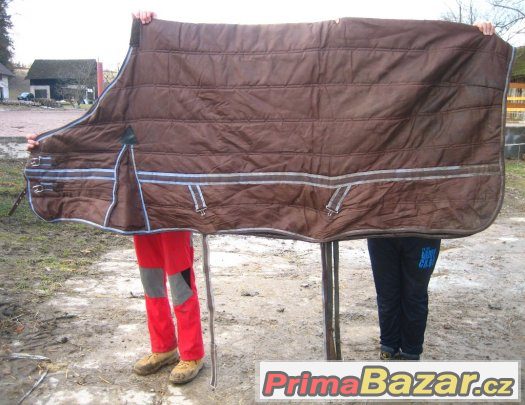 Prodám 2 deky na koně 145 a 165cm – fotografie 2