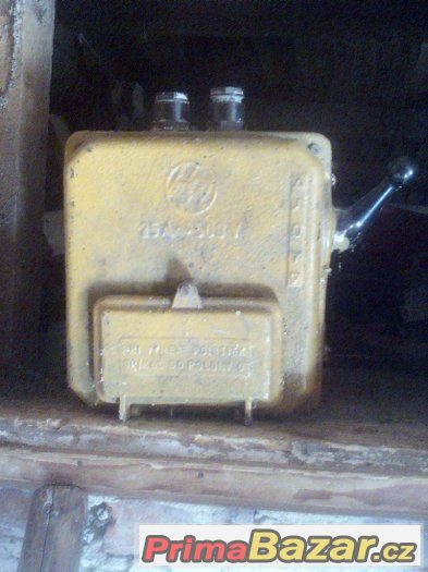 jistič 25A 500V – fotografie 1