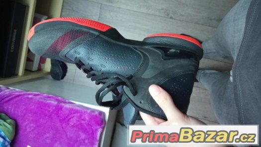 Prodám boty Jordan superfly, Top stav – fotografie 4