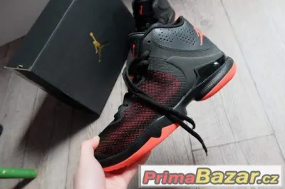 Prodám boty Jordan superfly, Top stav