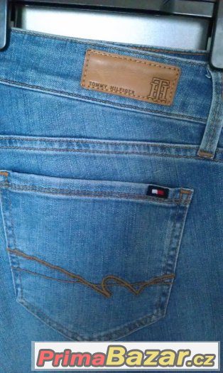 Damské nové džíny Tommy Hilfiger 30/32 – fotografie 1