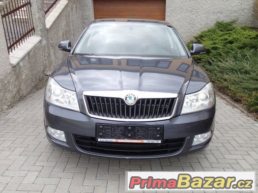 Škoda Octavia combi  1.6TDi DSG Koup.ČR,Servisní kniha – fotografie 2