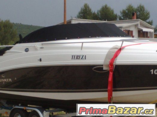 Prodám motorový člun RINKER 230 AT – fotografie 4