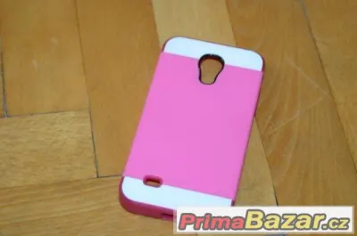 Růžový kryt na Samsung Galaxy S4 mini