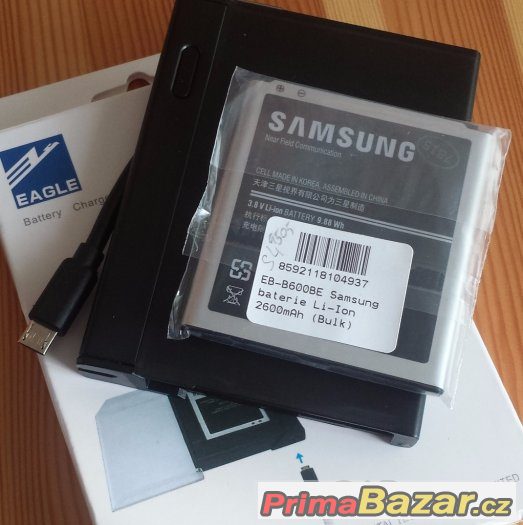 Samsung S4 i9505 - Baterie + externí nabíječka – fotografie 1
