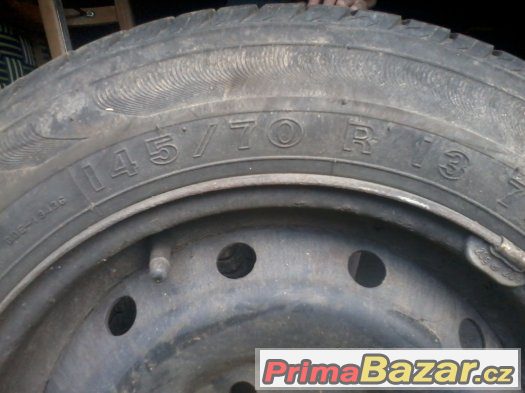 Kola Peugeot 106 letní – fotografie 4