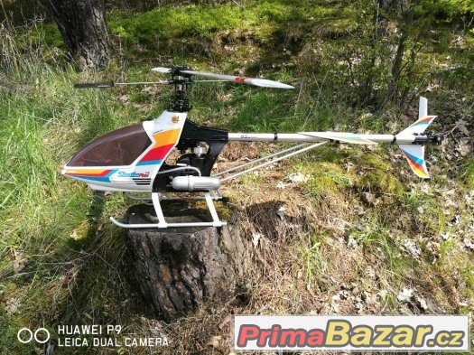 Prodám model helikoptéry s benzinovým motorem – fotografie 1