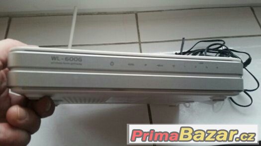 ASUS WL-600g modem-router ID: 065 – fotografie 2