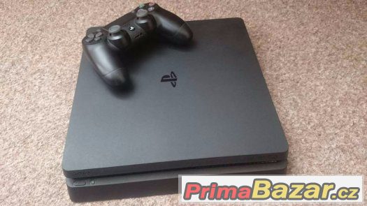 Prodám PS4+ 8 her Za 8000 SLEVA Možná – fotografie 2