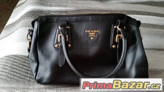 Prada kabelka – fotografie 1