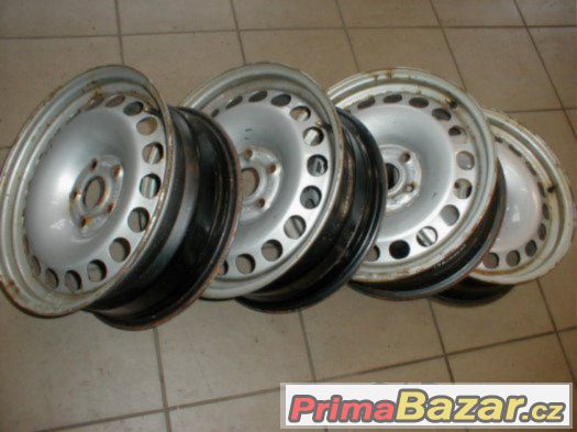 Plechové disky 16" 5x112 na VW Tiguan – fotografie 1