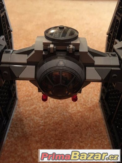 LEGO STAR WARS - Stíhačka TIE ( 9492 ) – fotografie 3