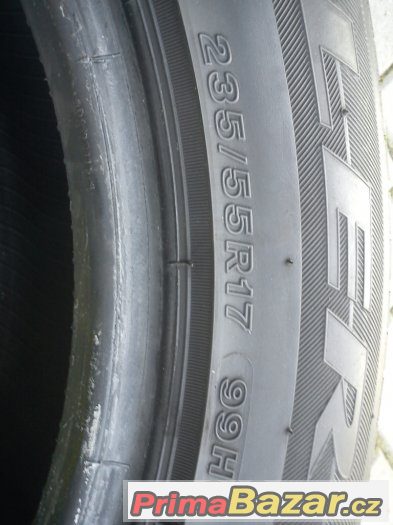 Bridgestone 235/55r17 99H – fotografie 3