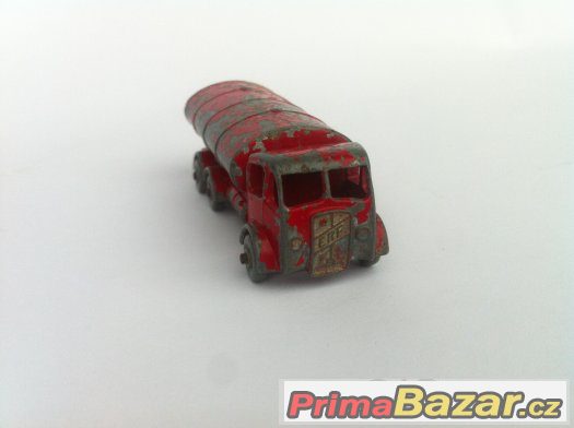 Prodám kovoví model MATCHBOX No.11 Petrol Tanker – fotografie 5