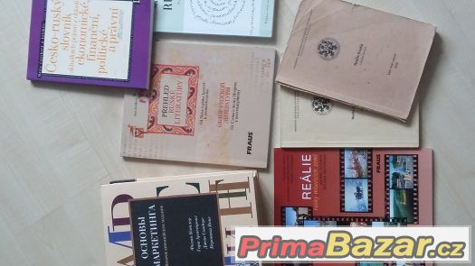Knihy na ruštinu a němčinu – fotografie 2
