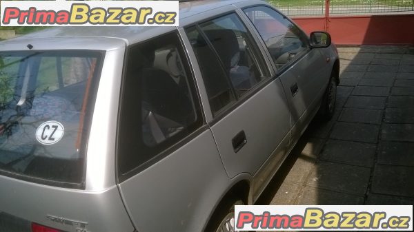 Prodej Suzuki Swift 1.0 – fotografie 7
