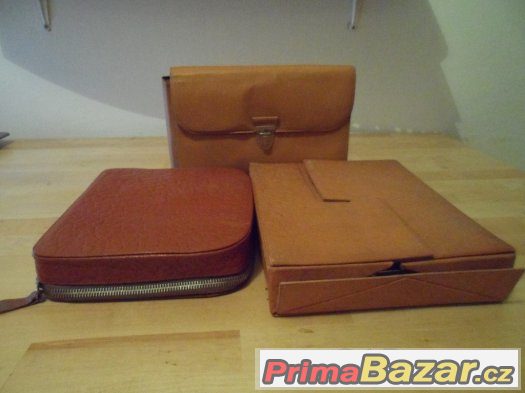 3 staré malé kufry 'vintage,, na Beauty-case – fotografie 1