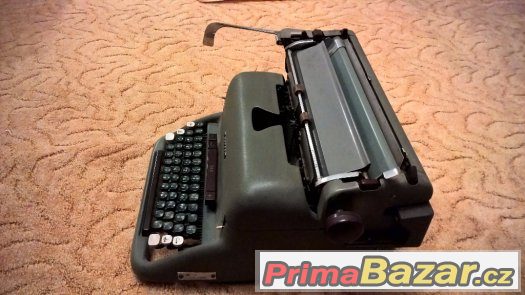 Psací stroj Consul – fotografie 2