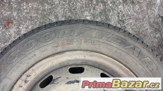 2ks plech. kol 5,5x14, 5x100, zimní pneu Good Year 185/65x14 – fotografie 2