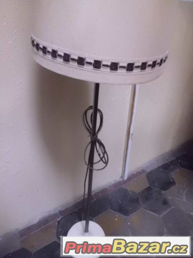 STARÁ VELKÁ RETRO CHROMOVANÁ PODLAHOVÁ LAMPA – fotografie 5