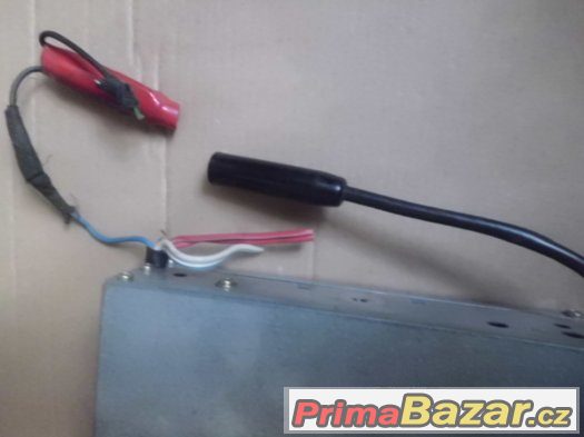 Krásné  staré autoradio SANYO FT 210F  do veterána – fotografie 4
