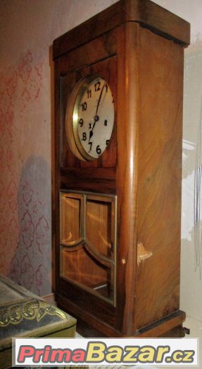 SLEVA--STAROŽITNÉ MECHANICKÉ HODINY ,,JUNGHANS,,1.REP. – fotografie 2