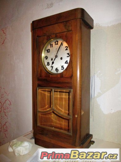 SLEVA--STAROŽITNÉ MECHANICKÉ HODINY ,,JUNGHANS,,1.REP. – fotografie 3