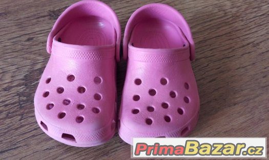 Sandálky / pantofle / Crocsy / kroksy / nazouvaky, vel. 20 – fotografie 2