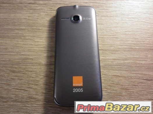 Alcatel 2005X, 2MPx,klasický tlačítkový telefon – fotografie 2