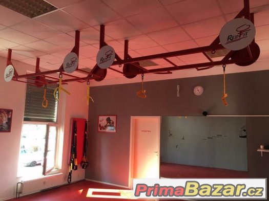 Stropní ručkovací žebříky, workout konstrukce, TRX – fotografie 4