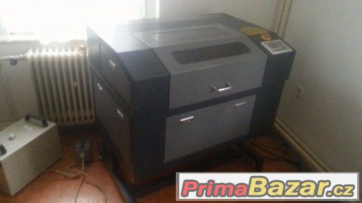 Gravírovací stroj zn. MORN, výrobce Jinan Morn Technology Co – fotografie 1