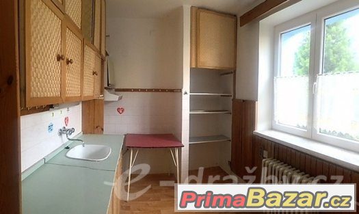 Byt 2+1 (52 m2) v OV, Náchod, Broumov, ul. Na Pláni 197, ev. – fotografie 2