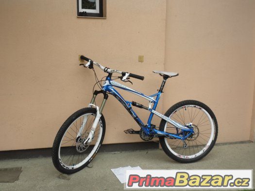 ENDURO LAPIERRE ZESTY 214 – fotografie 1