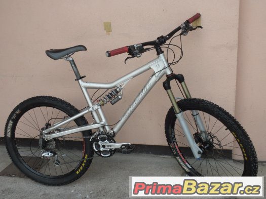 SANTA CRUZ HECKLER – fotografie 3