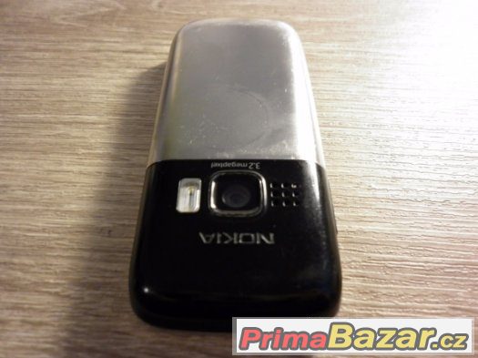 Nokia 6303, stříbrná, klasický tlačítkový telefon. – fotografie 4