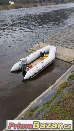 Nafukovaci Clun 2.9m s pojezdem – fotografie 2