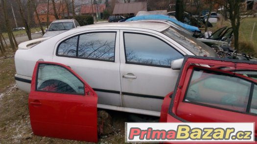 prodam všechny dveře na octavii 1 sedan – fotografie 4