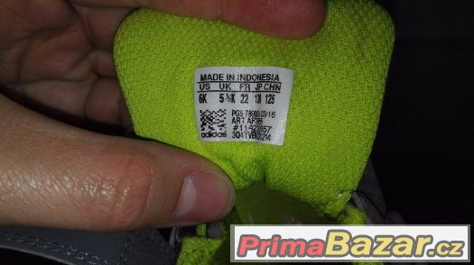 Adidas boty chlapec vel. 22 – fotografie 2