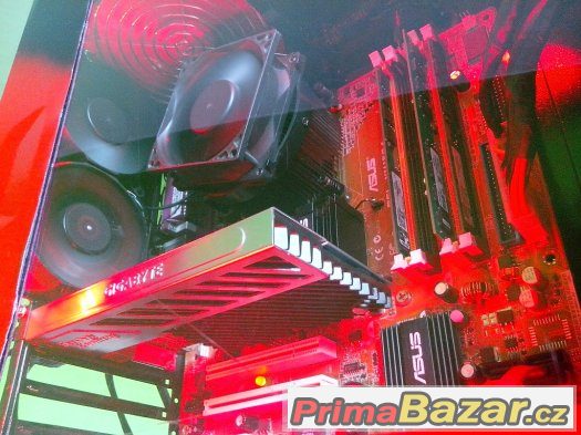 Asus Game styl republic of gamers – fotografie 4