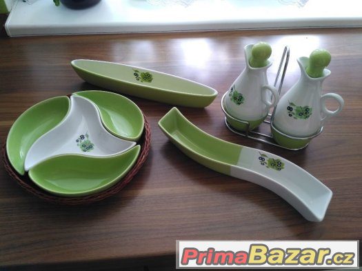 porcelánová servírovací sada – fotografie 1