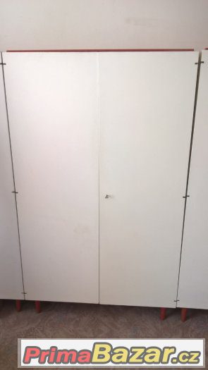 Šatní skříně – fotografie 3