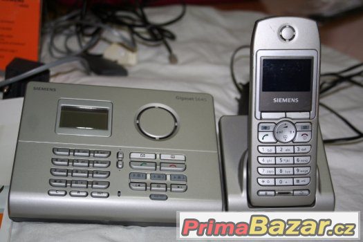 Siemens Gigaset komfortní sada (DECT/intercom/Skype) – fotografie 1