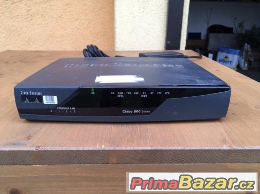 Router cisco 876 – fotografie 1