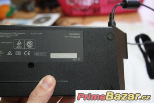 IBM Thinkpad docking station + zdroj – fotografie 2