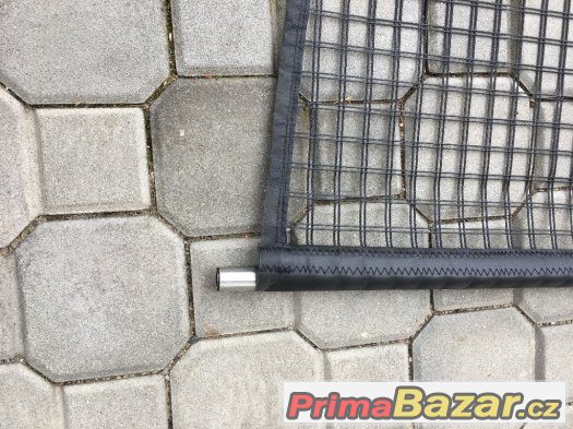 zadní síť do vozidla s oky. – fotografie 3