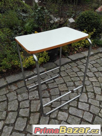 Chromované stolky  / breuer / funkcionalismus / retro – fotografie 3