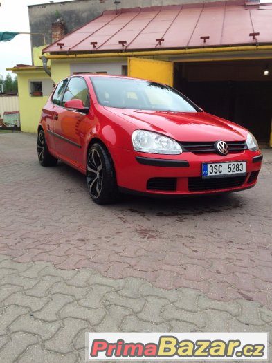 Vw golf v.  1.6 75KW, 2. MAJITEL – fotografie 1