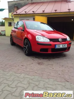 Vw golf v.  1.6 75KW, 2. MAJITEL