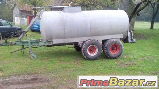 Prodám voznici na vodu (fekál) 6000L – fotografie 1