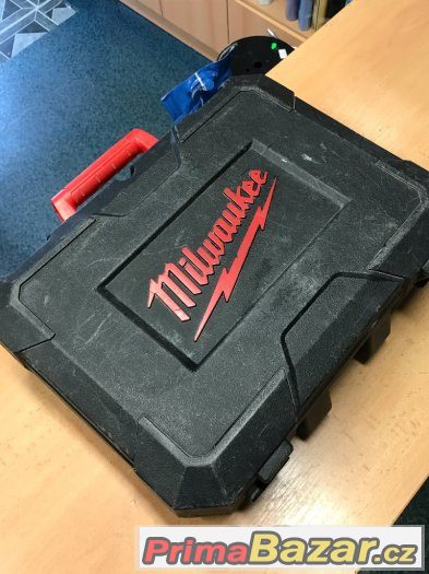 Příklepová vrtačka Milwaukee PD2E 24 R 1020W – fotografie 5